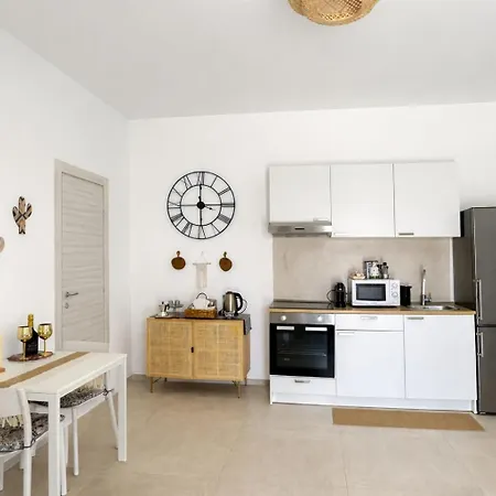 Il Sole D'itria - Private Pool With Garden In The Itria Valley